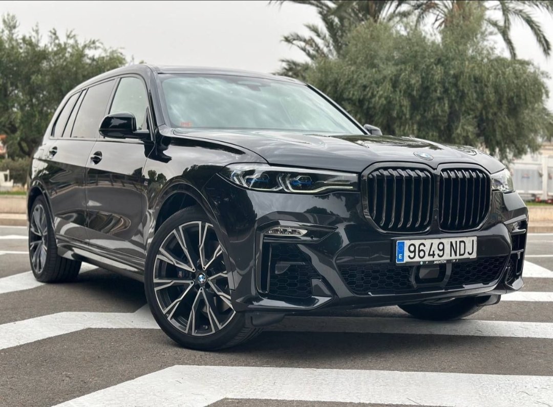 Alquiler BMW X7 M50i Shadow Edition en España