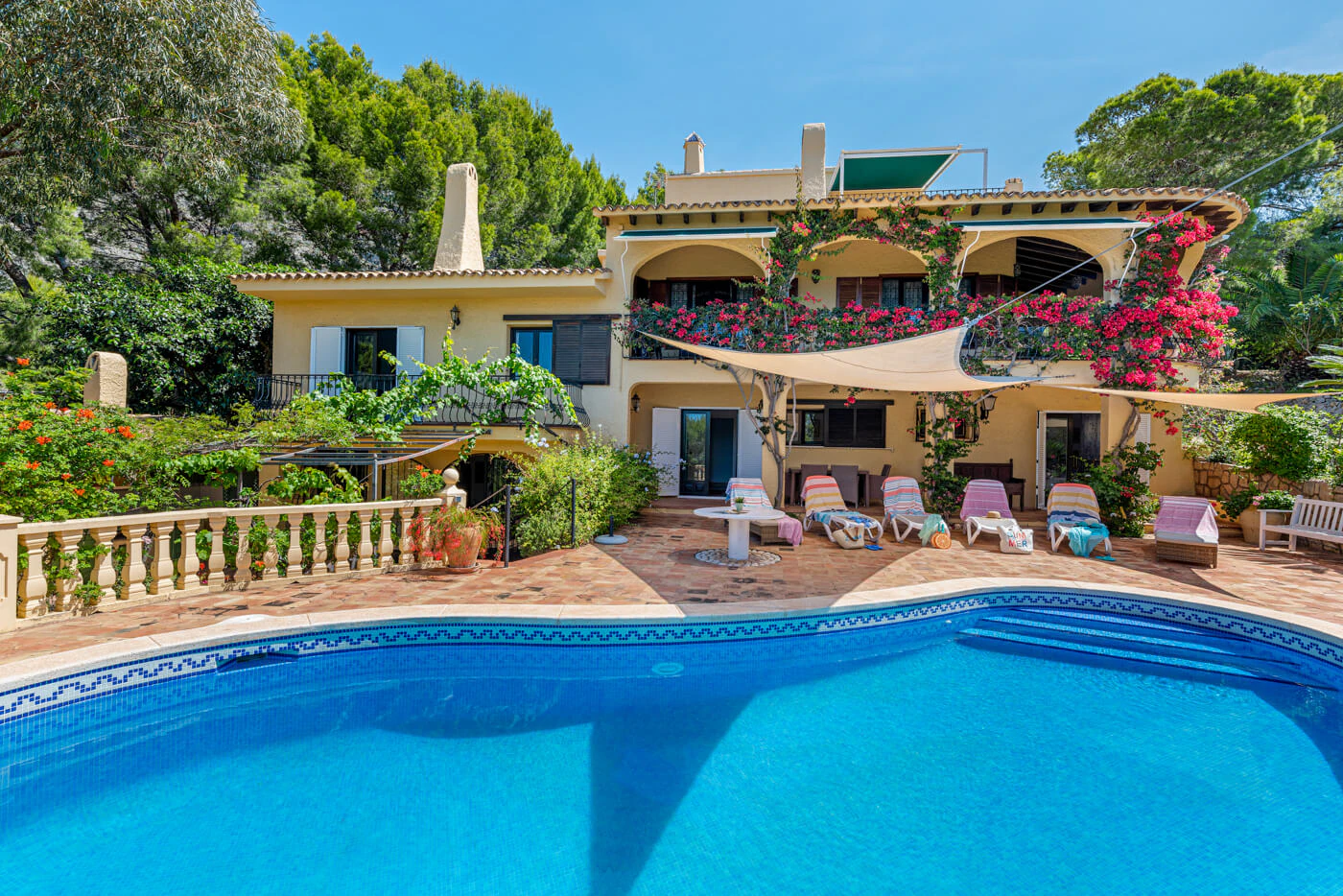Villa de lujo con vistas al mar en Altea pueblo